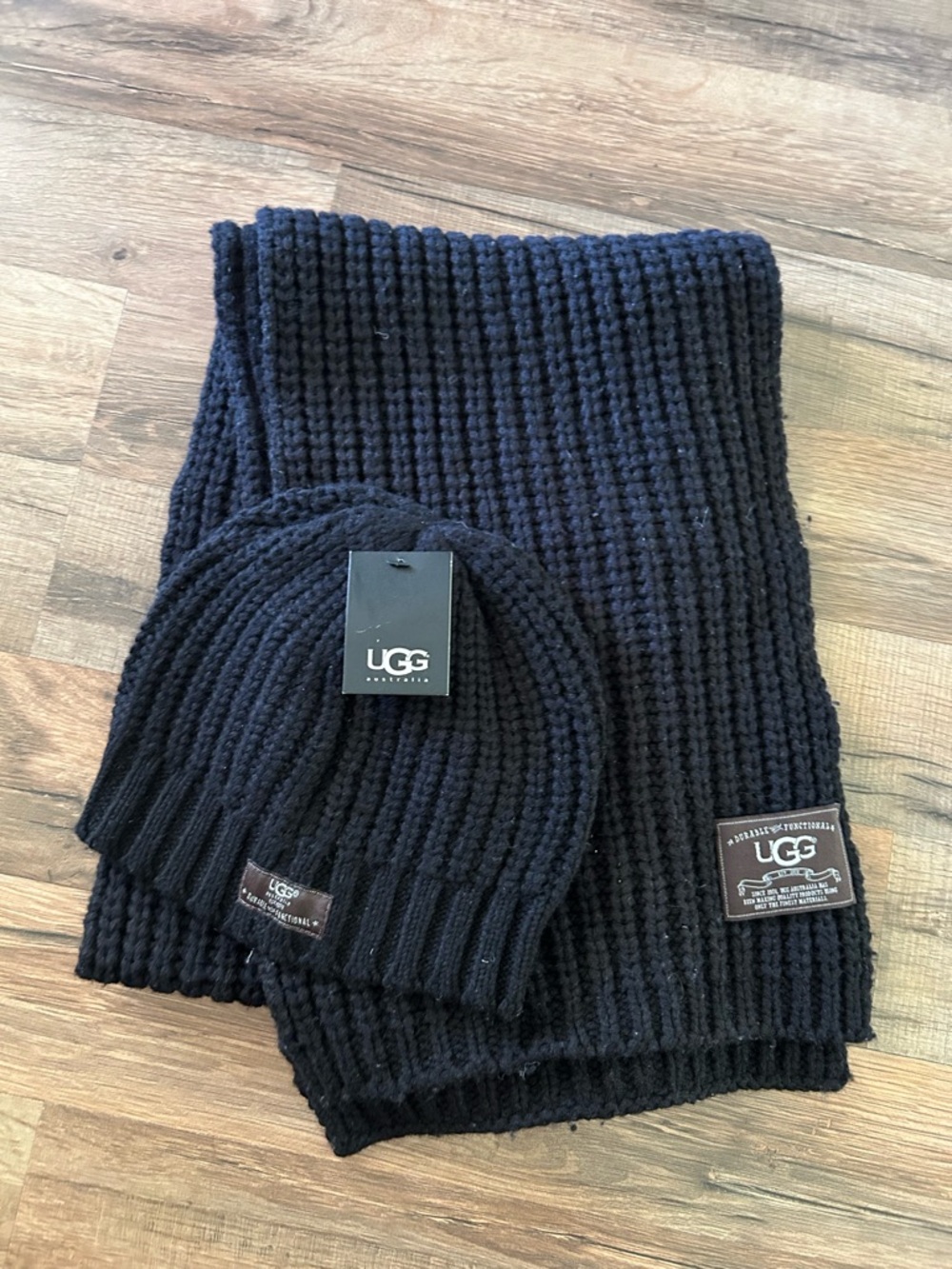 UGG Men’s Black Ribbed Knit Beanie and Scarf Set